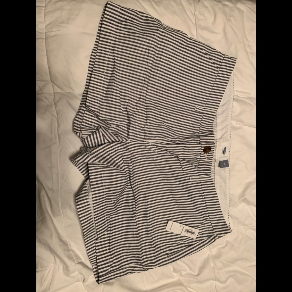 Size 12 Old Navy Striped Shorts NWT